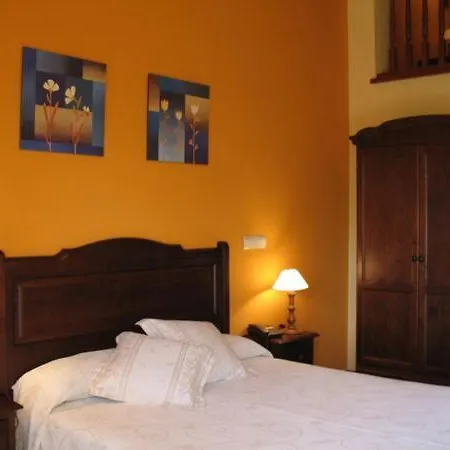 Rural La Corolla Otel