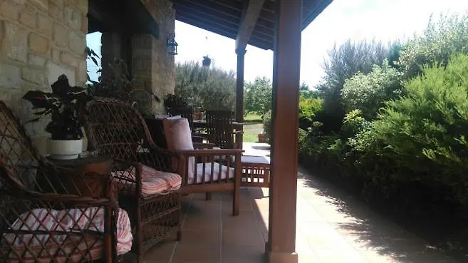 Rural La Corolla 3* Quintueles